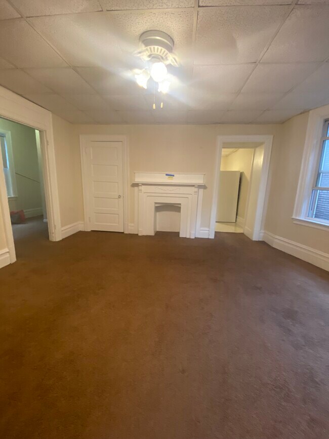 Foto del edificio - 1128 N Saint Clair St