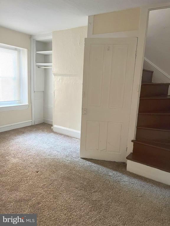 Foto del edificio - 145 Levering St