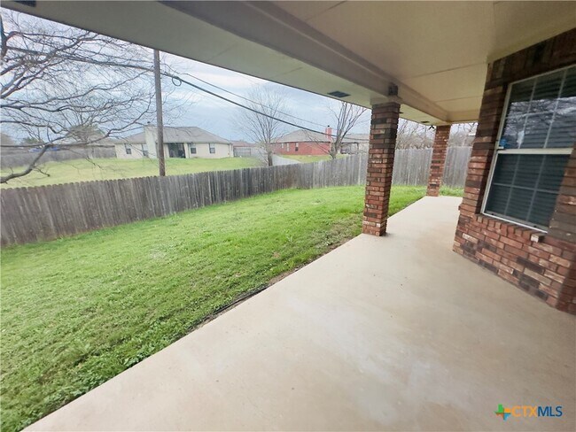 Building Photo - 2410 Bachelor Button Blvd