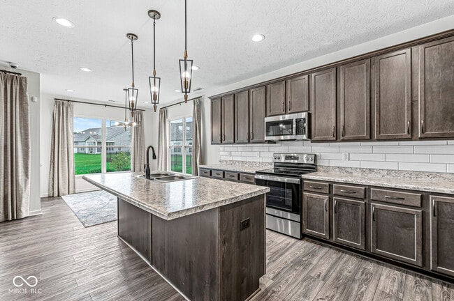 Foto del edificio - 9442 Orchard Cove Dr