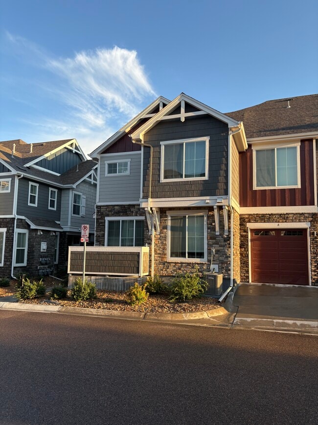Building Photo - 23708 E Ida Dr