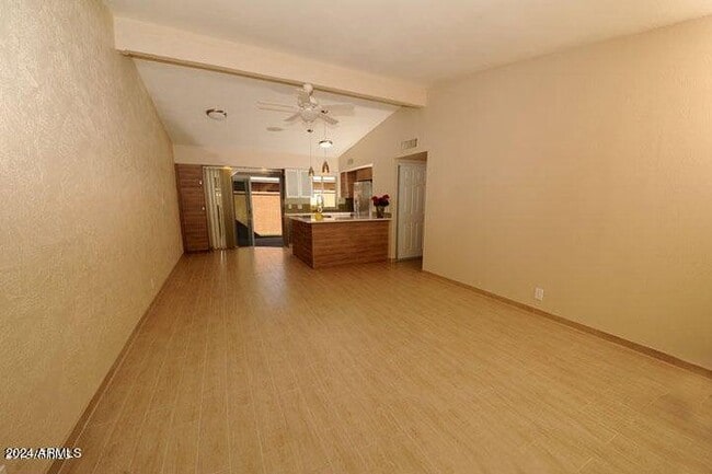 Foto del edificio - 1320 E Bethany Home Rd