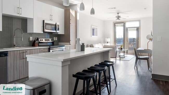 Building Photo - 930 Howell Mill Rd NW