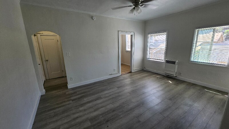 Foto principal - 1216 W Court St