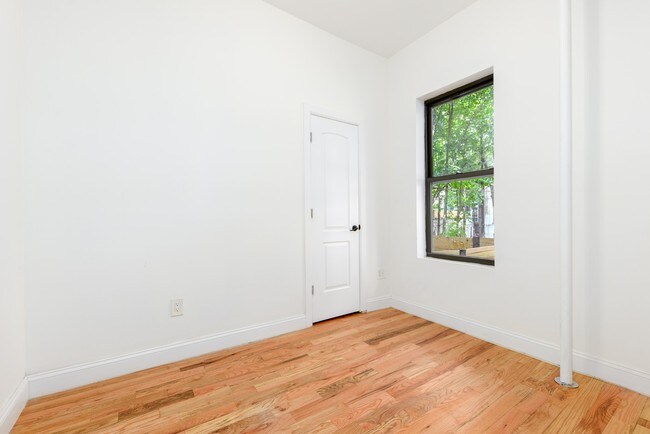 Building Photo - 1045 Sterling Place