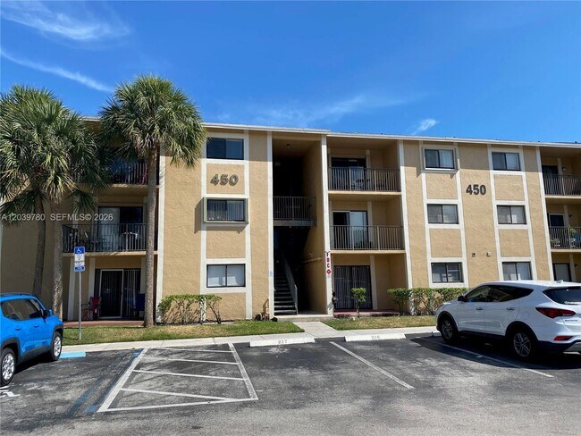 Foto del edificio - 450 Palm Cir W