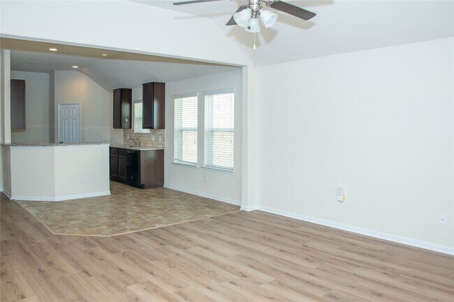 Foto del edificio - 14910 Hope Hills Ln
