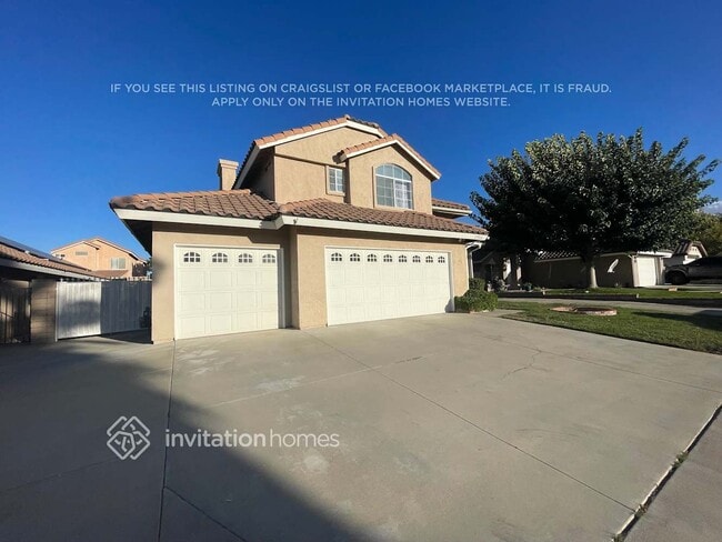 Building Photo - 39926 Milan Dr