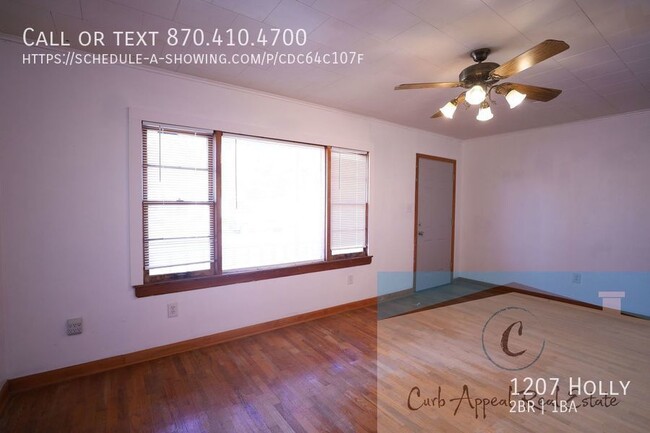 Building Photo - First month move in special $600!!  Beauti...