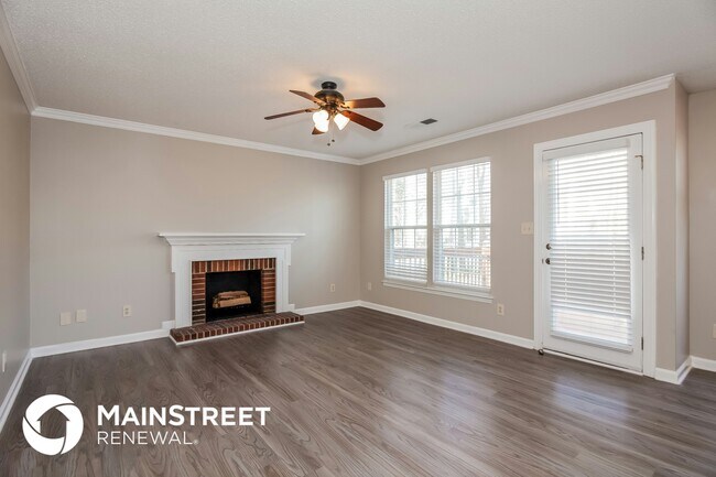 Foto del edificio - 6002 Pecan Cove Ln