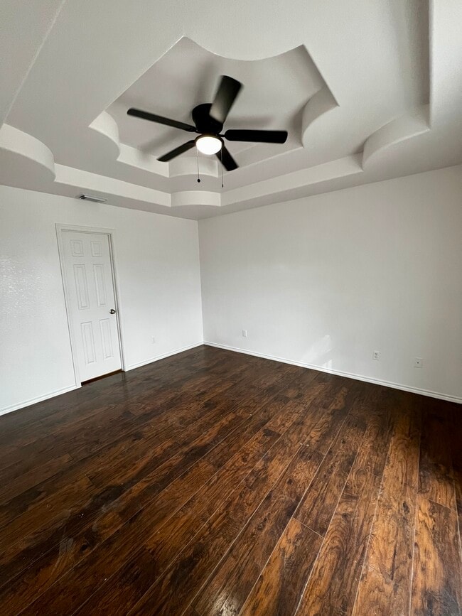 Building Photo - 2656 Malta St