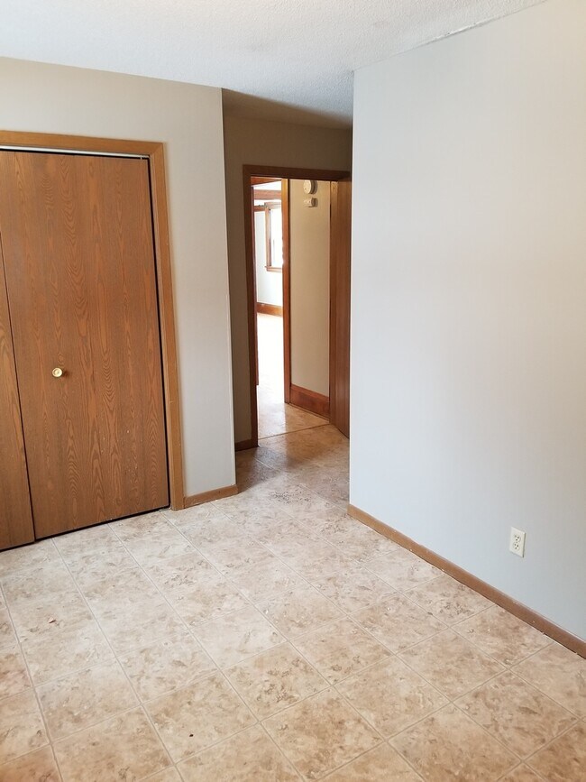 Foto del edificio - 405 12th St NW