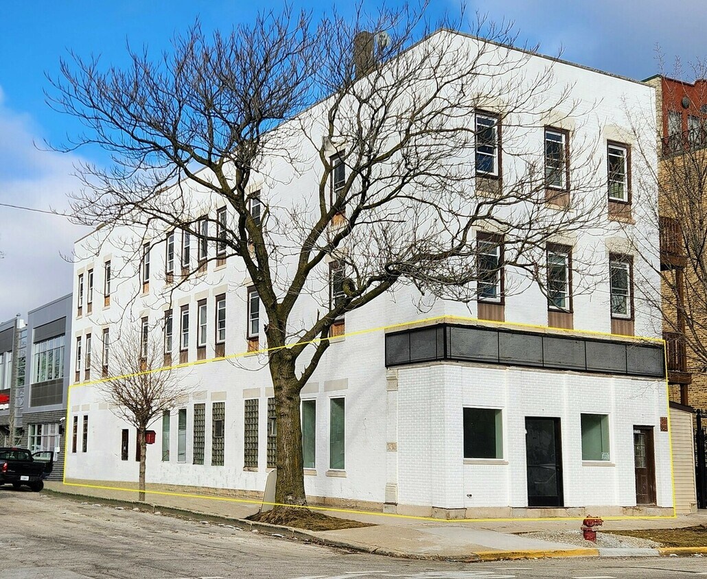 Foto principal - 449 N Elizabeth St