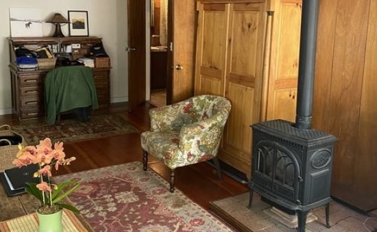 Interior Photo - 21-25 Millwood St