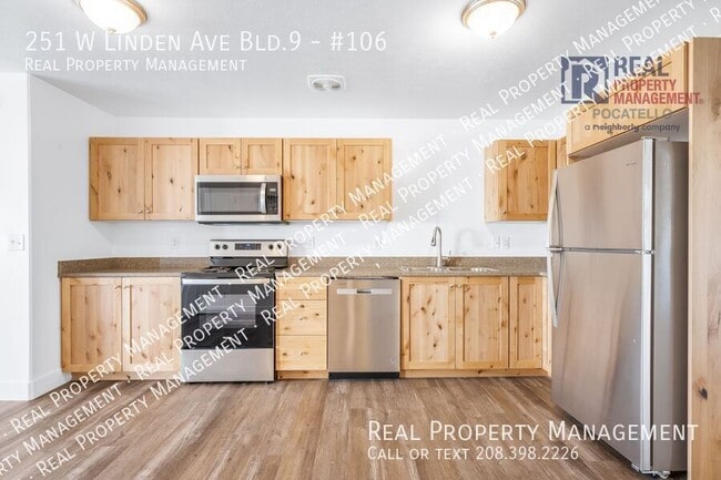 Building Photo - 251 W Linden Ave