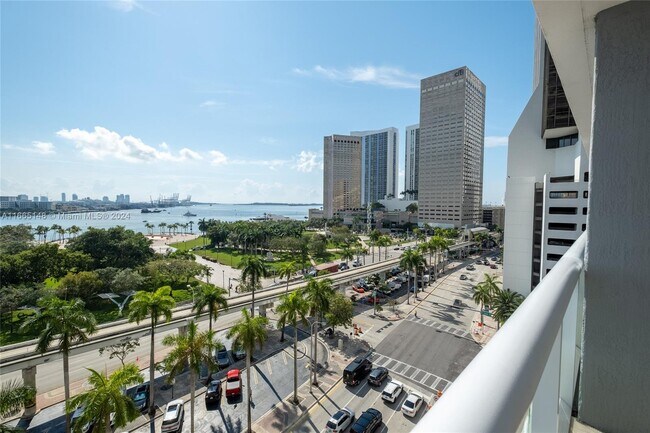 Foto del edificio - 50 Biscayne Blvd