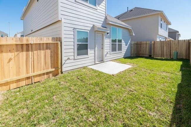 Foto del edificio - 18523 Paddys Crk Trl