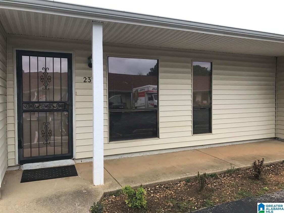 2372 Grayson Valley Dr Unit 2372, Birmingham, AL 35235 Condo for Rent