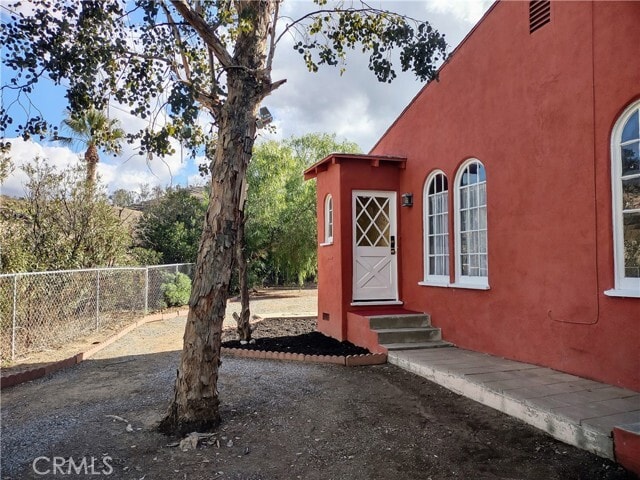 Building Photo - 30190 Mountain View W
