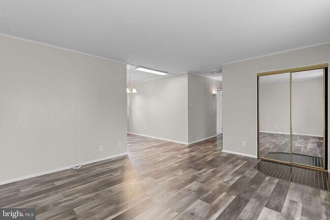 Foto del edificio - 722 Auburn Rd