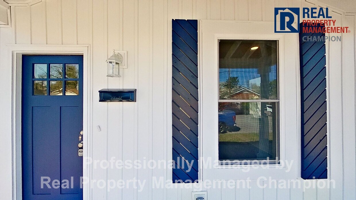 Primary Photo - Charming Home in the Heart of Wilmington