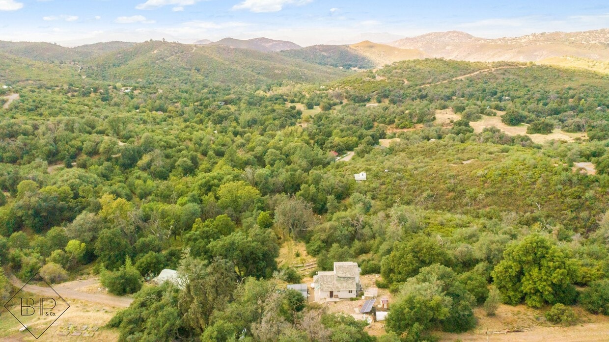 Primary Photo - Peaceful Mountain Home in the Woods of Cuy...