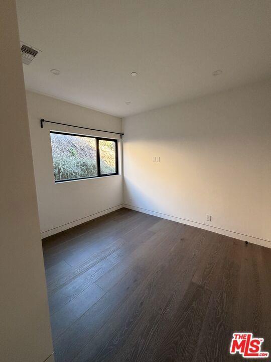 Building Photo - 4517 Cleland Ave