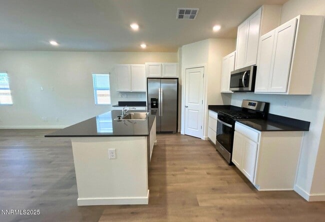 Foto del edificio - 7748 Blue Gulch Rd