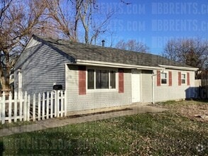 Building Photo - 1625 Tremont Ave