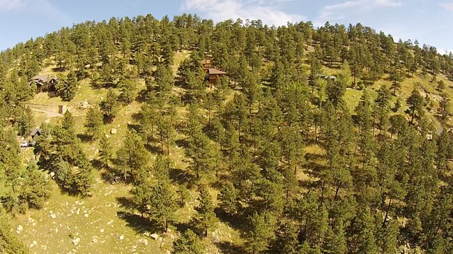Foto del edificio - Coming Soon! 5 Bedroom Mountain Retreat Cl...