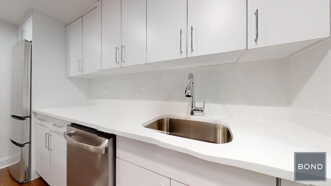 Foto del edificio - 405 E 56th St