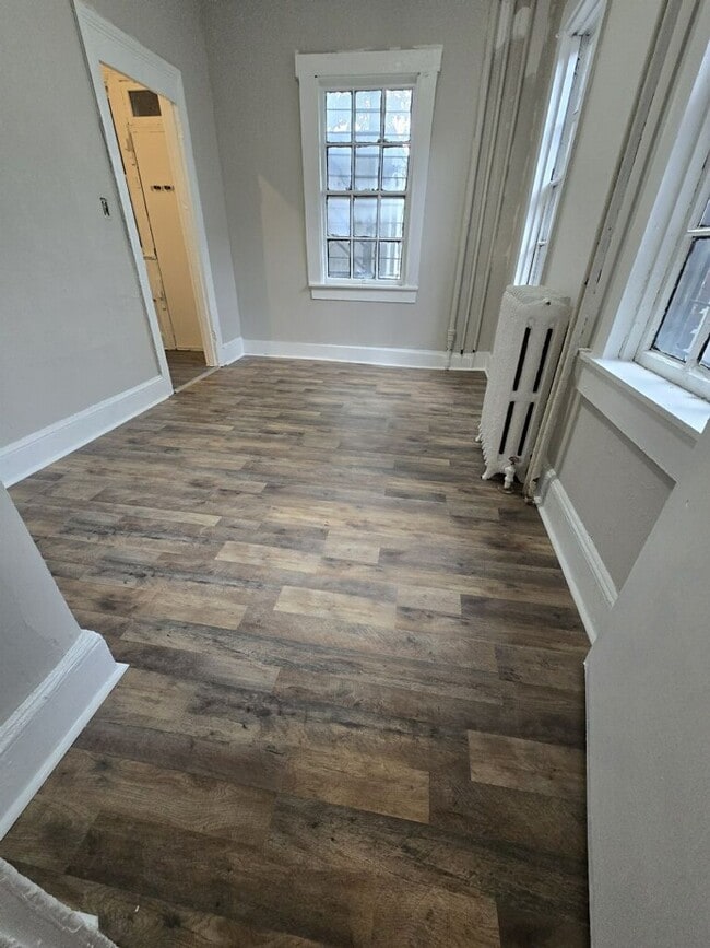 Photo - 751 8th St SE Apartment