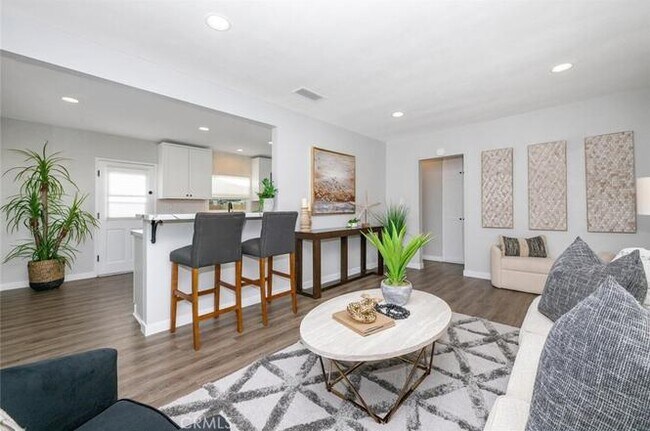 Foto del edificio - 3762 Radnor Ave