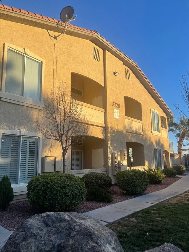Foto principal - SHOWINGS AVAILABLE NOW