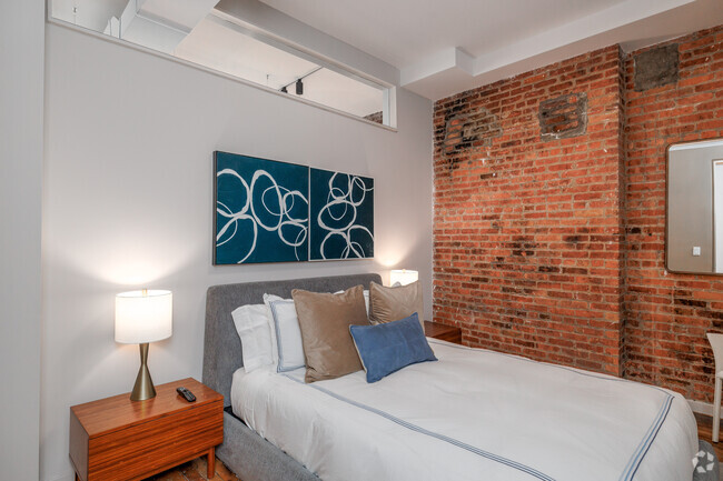 1BR, 1BA - 564SF - Dormitorio - Bentley Lofts