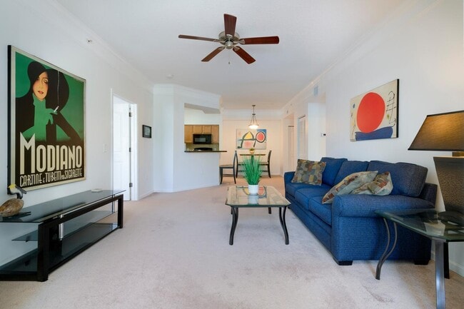 Building Photo - 5205 Myrtlewood Cir E