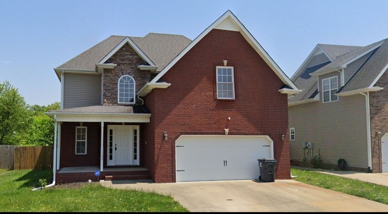 Primary Photo - 4 Bedroom Pet Friendly Home For Rent!