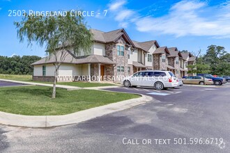 Building Photo - 2503 Ridgeland Cir