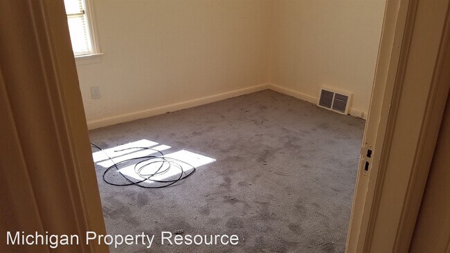 Building Photo - 3 br, 1 bath House - 7361 Greenview