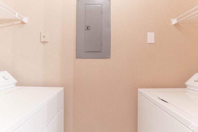 2HAB, 2BA - River - Waterbrook