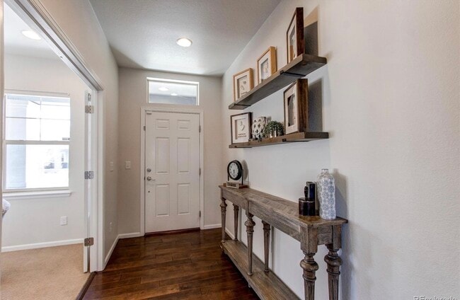 Building Photo - 14969 Melco Ave