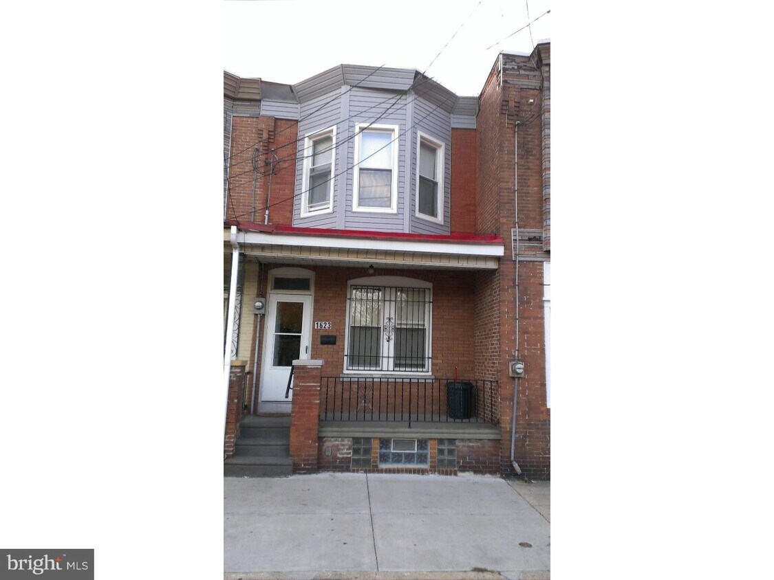 1623 Maryland St, Camden, NJ 08104 Townhouse for Rent in Camden, NJ