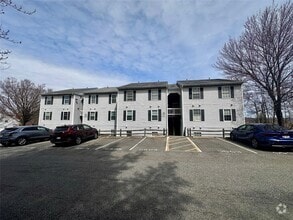 Building Photo - 5 Lexington Hills Rd
