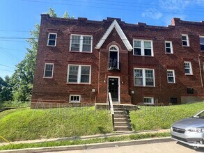Building Photo - 7076 Mitchell Ave