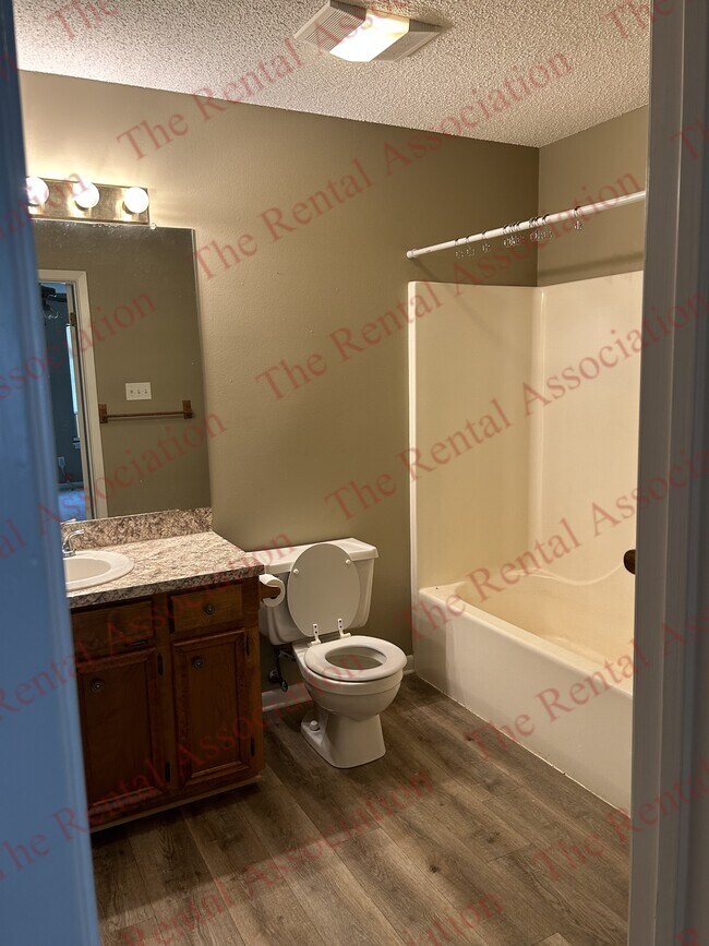 Building Photo - 541 Melton Dr