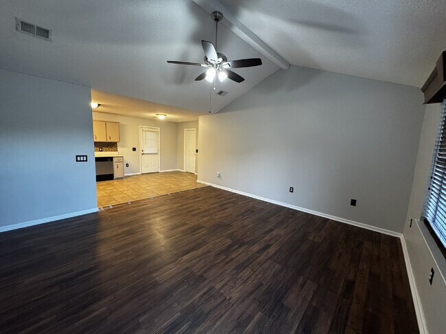 Foto del edificio - Home for Rent