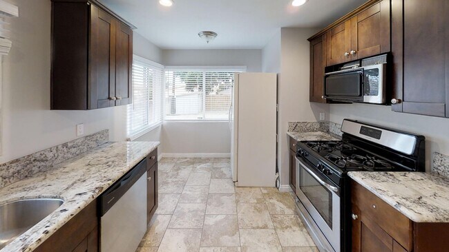 Foto del edificio - SDSU 5BD House – Walk to Campus, Prime Stu...