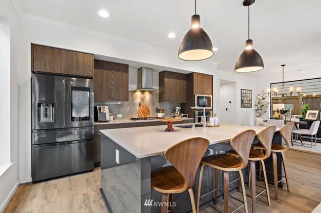 Building Photo - Designer 4-Bedroom Home with Covered Outdoor Living in Lake Stevens