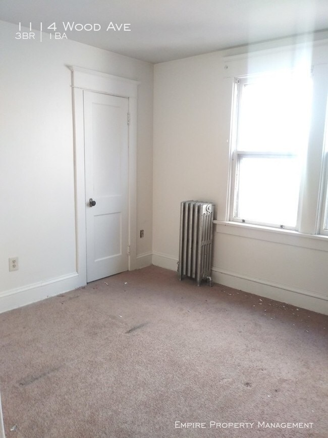 Building Photo - Great 3 bedroom home in Easton