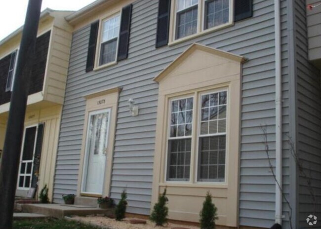 Building Photo - 13073 Open Hearth Way